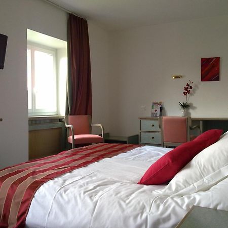 Cour Du Tonnelier Hotel Bouxwiller  Kamer foto