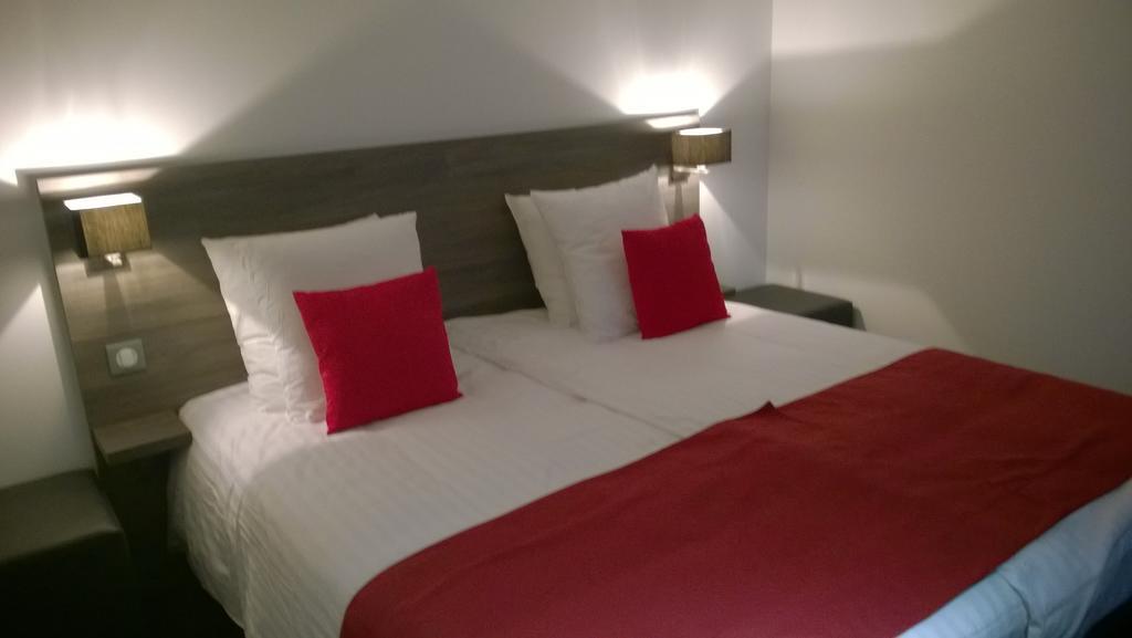 Cour Du Tonnelier Hotel Bouxwiller  Buitenkant foto